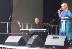 Morven and Ian Rae at Cannizaro Jazz Festival